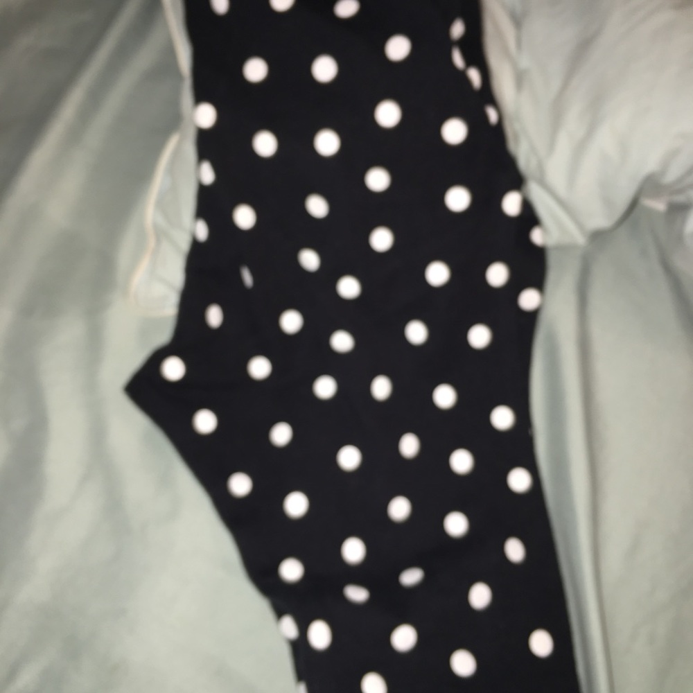 Girls polka dot leggings size L